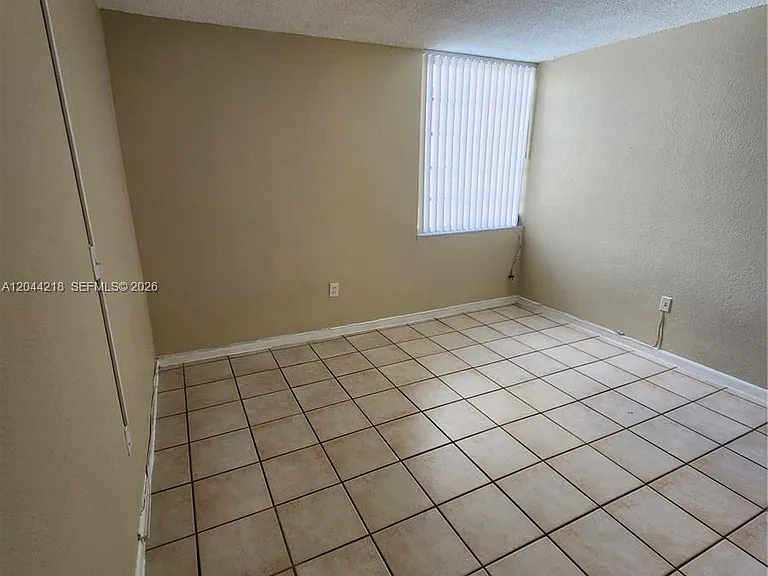 802 NW 87th Ave #312 — Photo 11