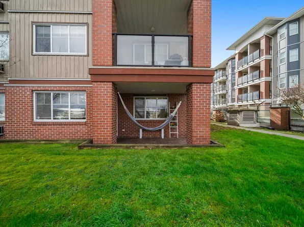 19774 56th Ave #104, Langley, BC V3A 3X6