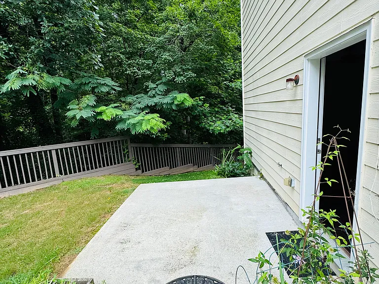 595 Oak Alley Way — Photo 44