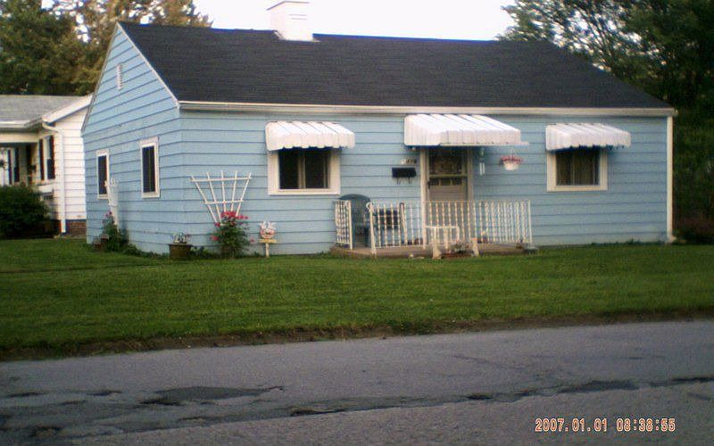 House at  2416 Carew St.