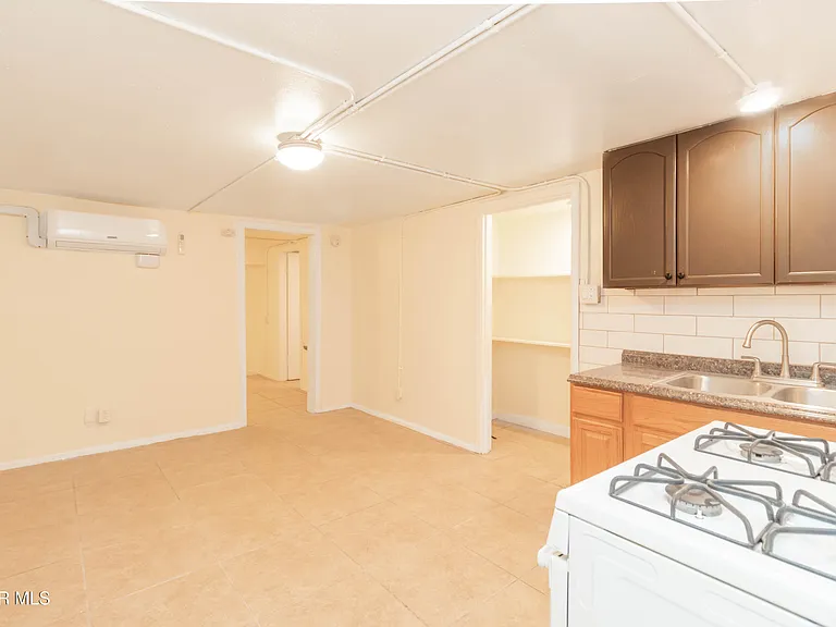 1309 E Rio Grande Ave #6 — Photo 4