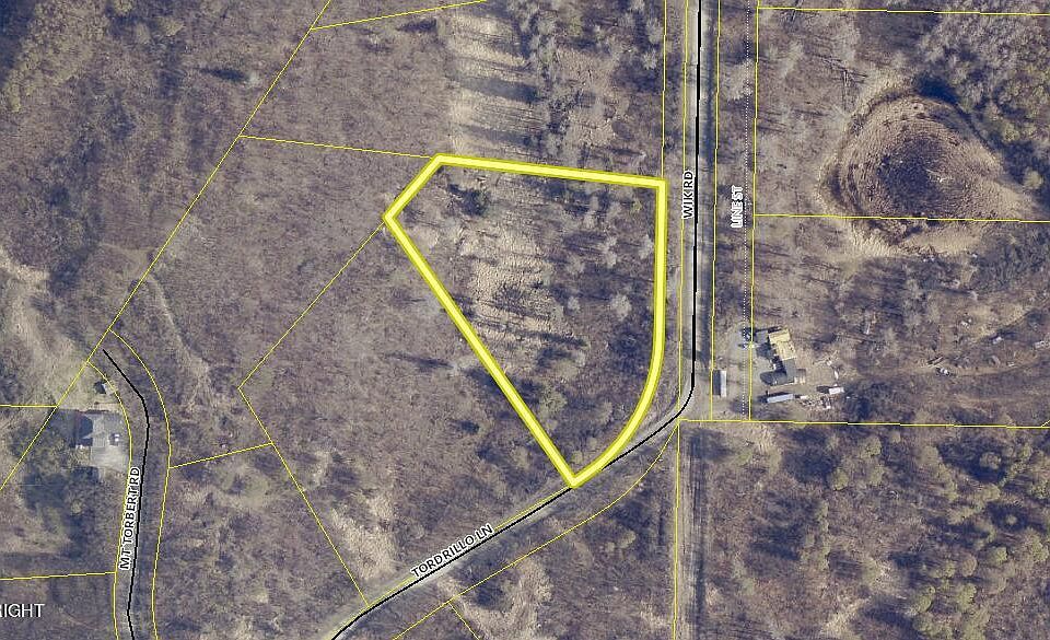 2nd image of 52210 Wik Rd