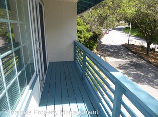 255 N Almenar Dr, Kentfield, CA 94904