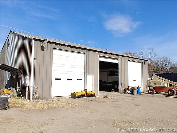 4th image of S 161st East Ave