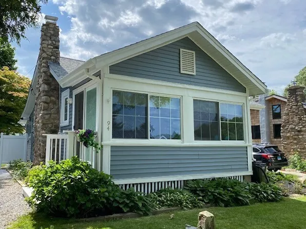 94 Spencer Avenue, Guilford, CT 06437