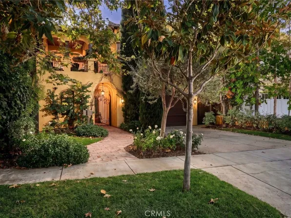 12226 Paisley Ln, Los Angeles, CA 90049