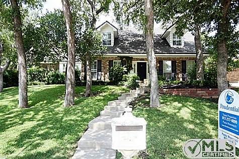 1st image of 1817 Waterwood Dr