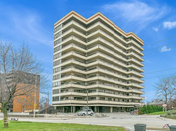 5151 Riverside Dr E #905, Windsor, ON N8S 4R5