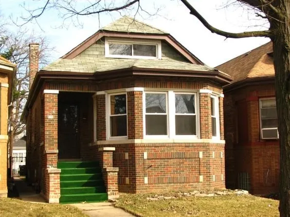 (undisclosed Address), Chicago, IL 60620