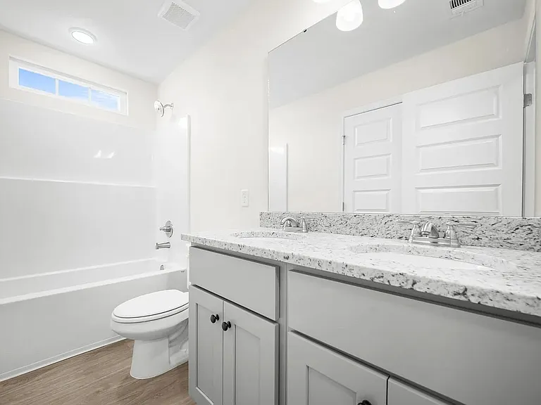 102 Enclave Ct — Photo 9