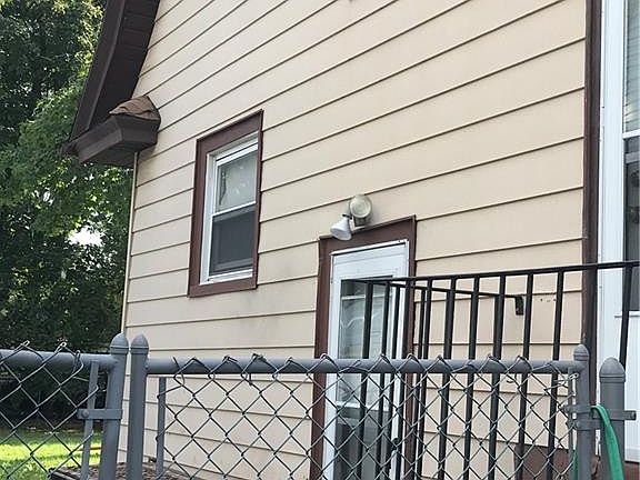 2nd image of 104-43 211th St