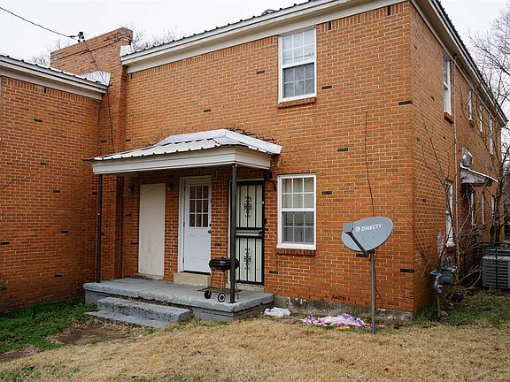 5th image of 688 E McLemore Ave