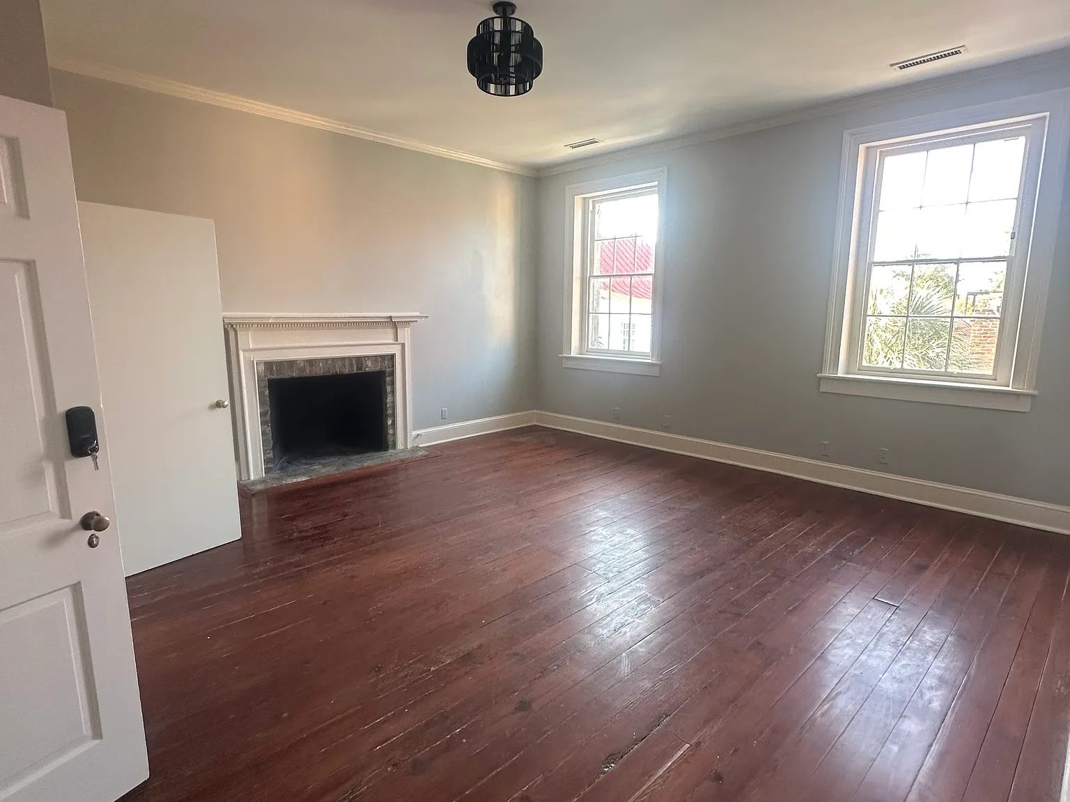 1 bed, 860 sqft, $3,700 — Photo 4