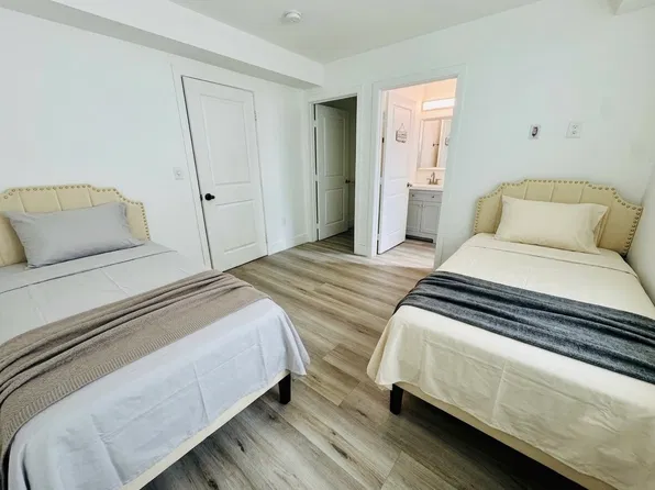 217 E 29th St #1/2, Los Angeles, CA 90011