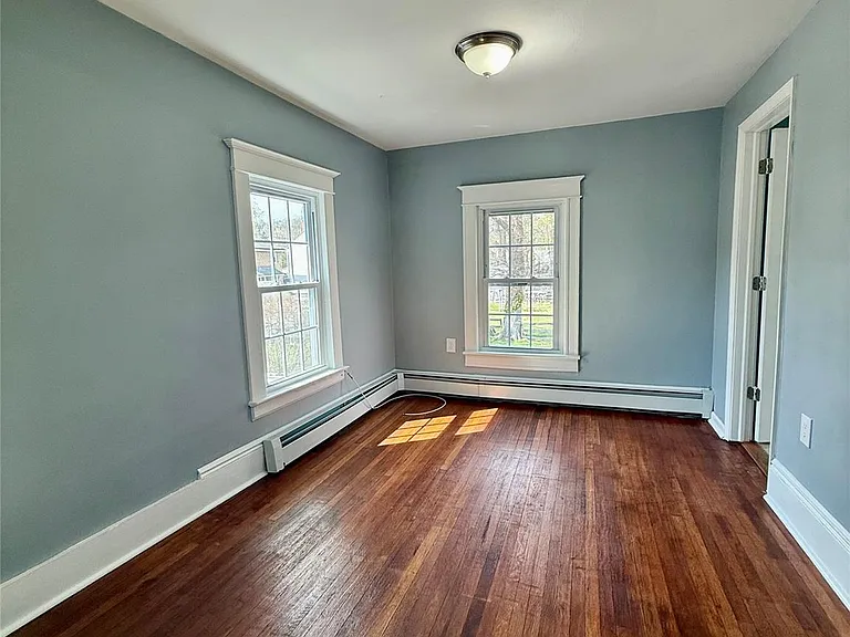 9 Arlington Pl — Photo 10