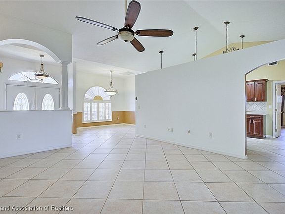 5th image of 517 San Marco Dr