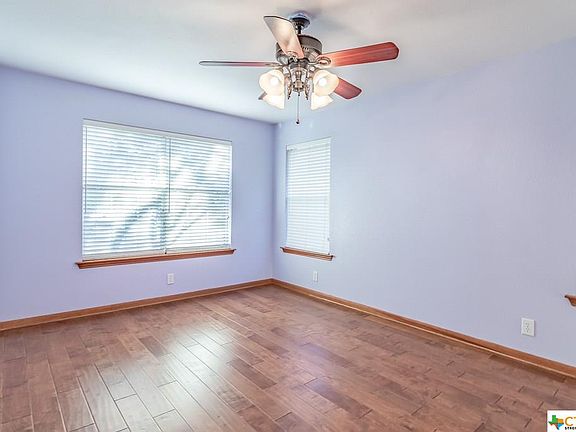 5th image of 1811 Park Pl