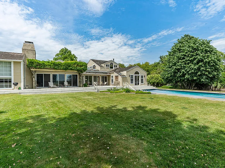 221 Bridge Ln — Photo 30