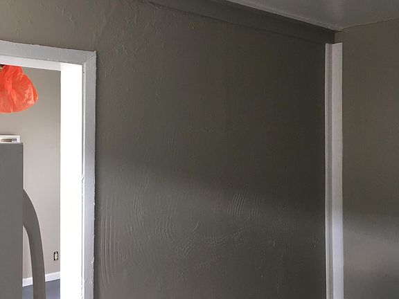 5th image of 3122 Findley Ave