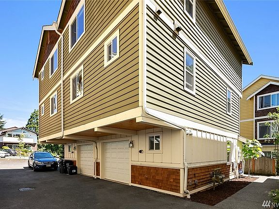 2nd image of 1264 N 143rd St