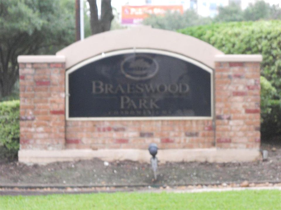 1st image of 2255 Braeswood Park Dr APT 256