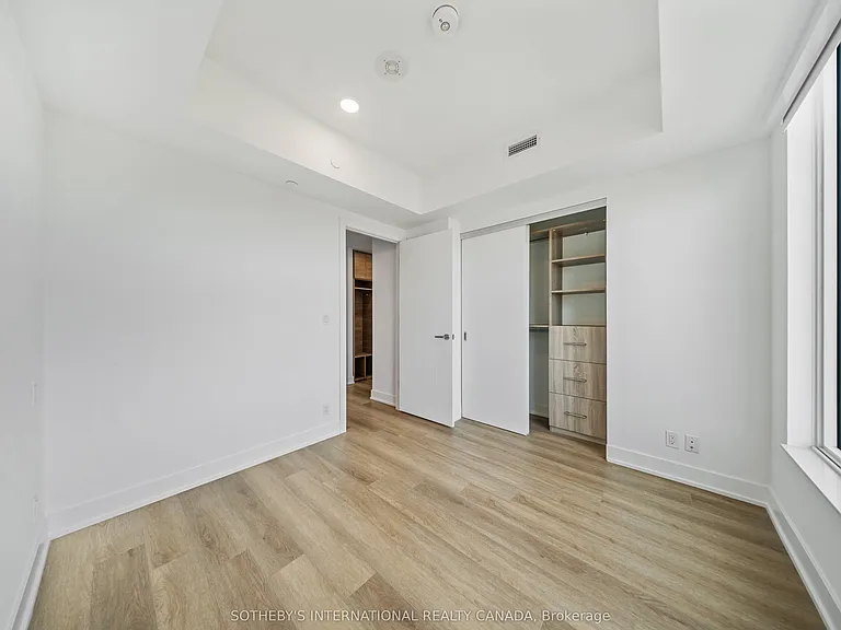 484 Spadina Ave #505 — Photo 11