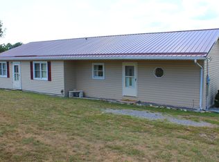 3005 Durgon Rd, Petersburg, WV 26847