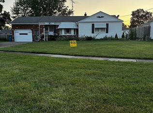 2910 Devore Ct, Lorain, OH 44052