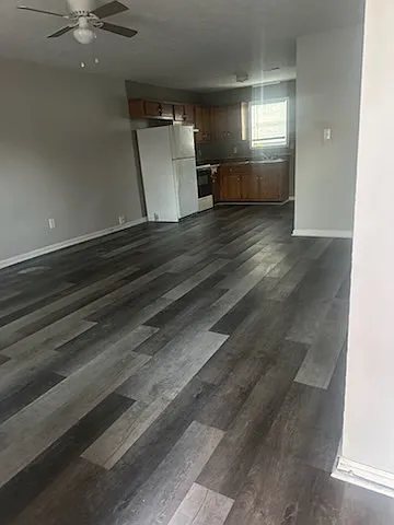 426 W Cherry St #426 — Photo 7