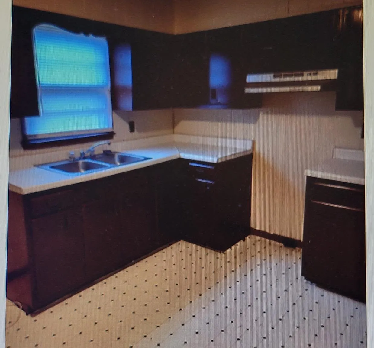 2 bed, 1.5 bath, $800 — Photo 4
