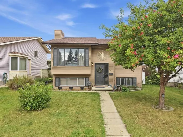 121 E Rutledge Cres, Red Deer, AB T4P 3K1