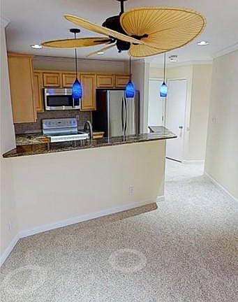 5th image of 630 The Vlg Unit 214