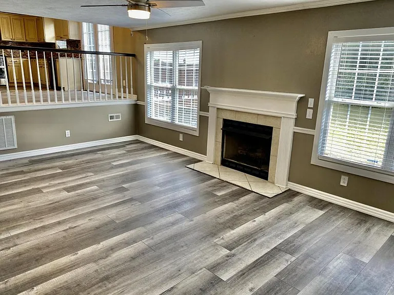 4804 Miranda Dr — Photo 14