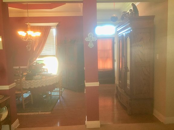 5th image of 104 Lost Lake Dr