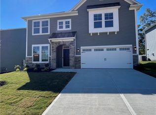 17 Sweetgrass St, Central, SC 29630