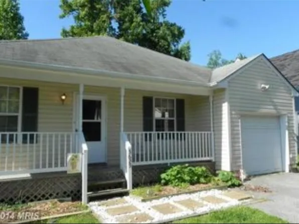 3629 10th St, North Beach, MD 20714