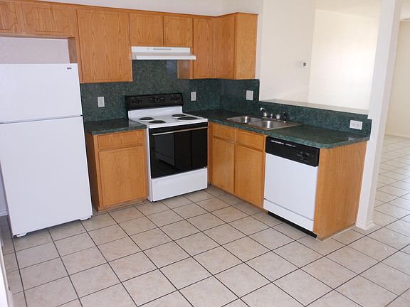 3rd image of 3802 Gus Dr APT D