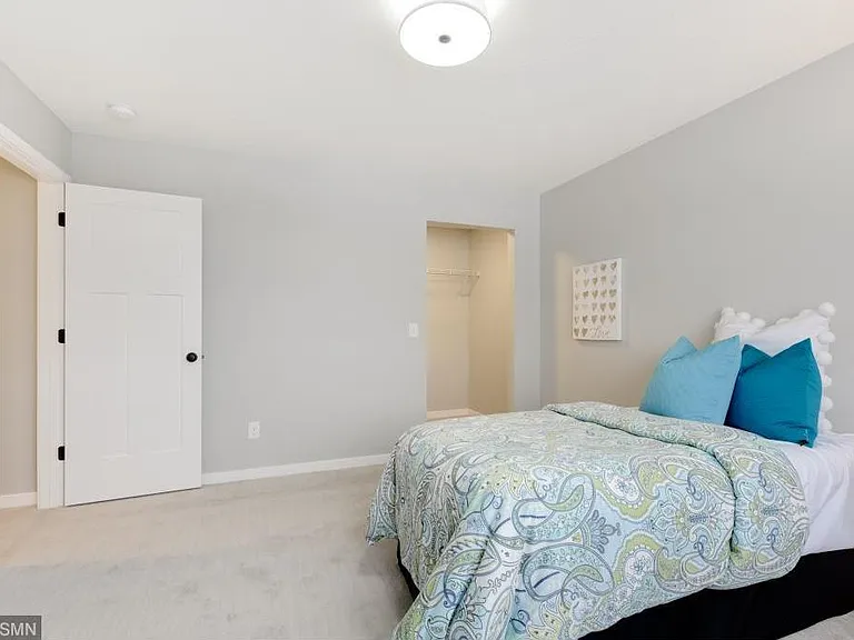 25879 Cardinal St — Photo 17