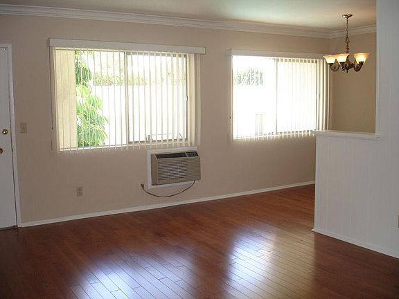 3rd image of 2708 W Clark Ave #2-I