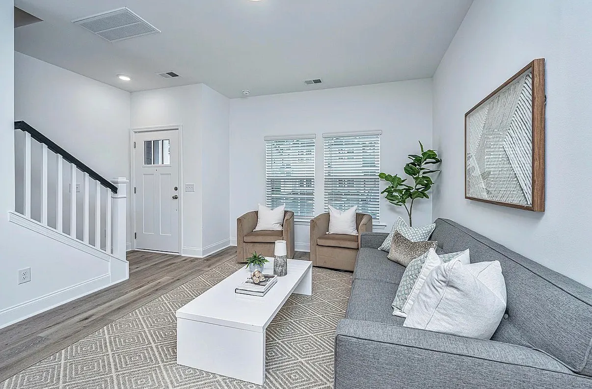 2 bed, 2.5 bath, 1055 sqft, $2,600 — Photo 2