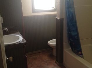 704 S Main Ave, Portales, NM 88130