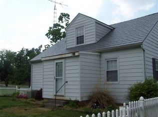 144 S Maple St, Waverly, KY 42462