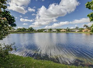 2325 El Cid Ct, Davie, FL 33324
