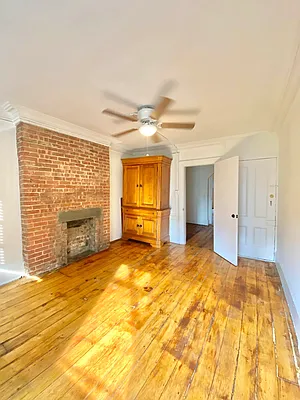 Rented by Waverly Realty Associates | media 18