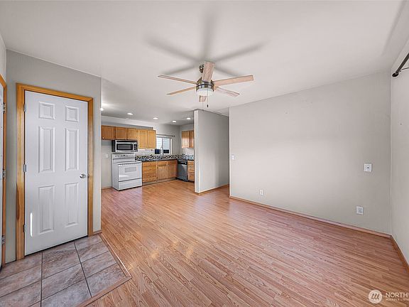 5th image of 5788 Vista Drive