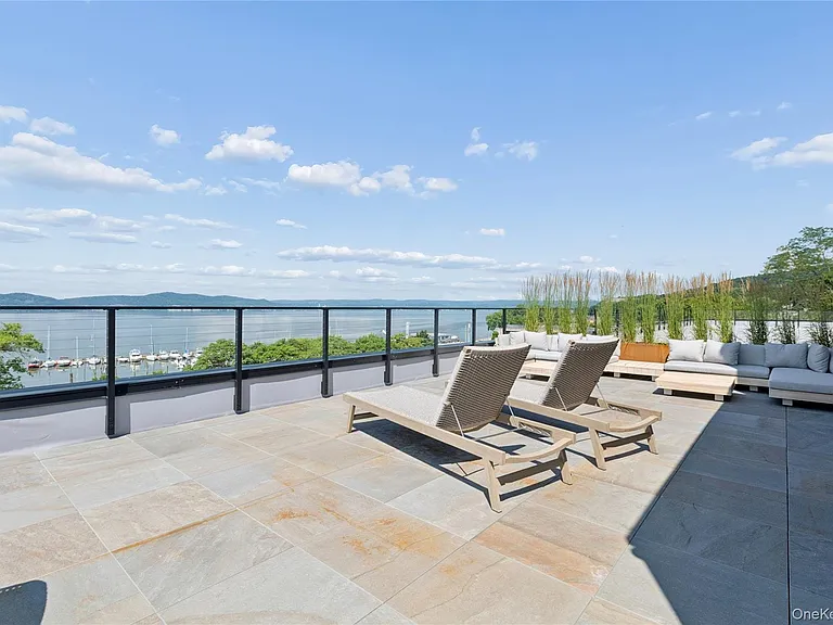 25 S Riverside Ave #207 — Photo 22