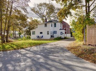 11 Cedar Ave, Bar Harbor, ME 04609