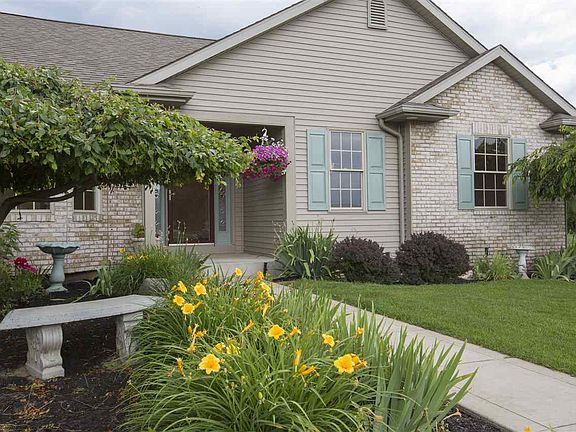 2nd image of 10041 Heather Brooke Dr