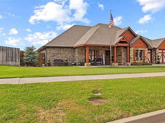 2nd image of 3401 Hogan Dr