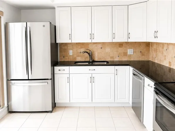 197 Harrison RD #3, NAPLES, FL 34112